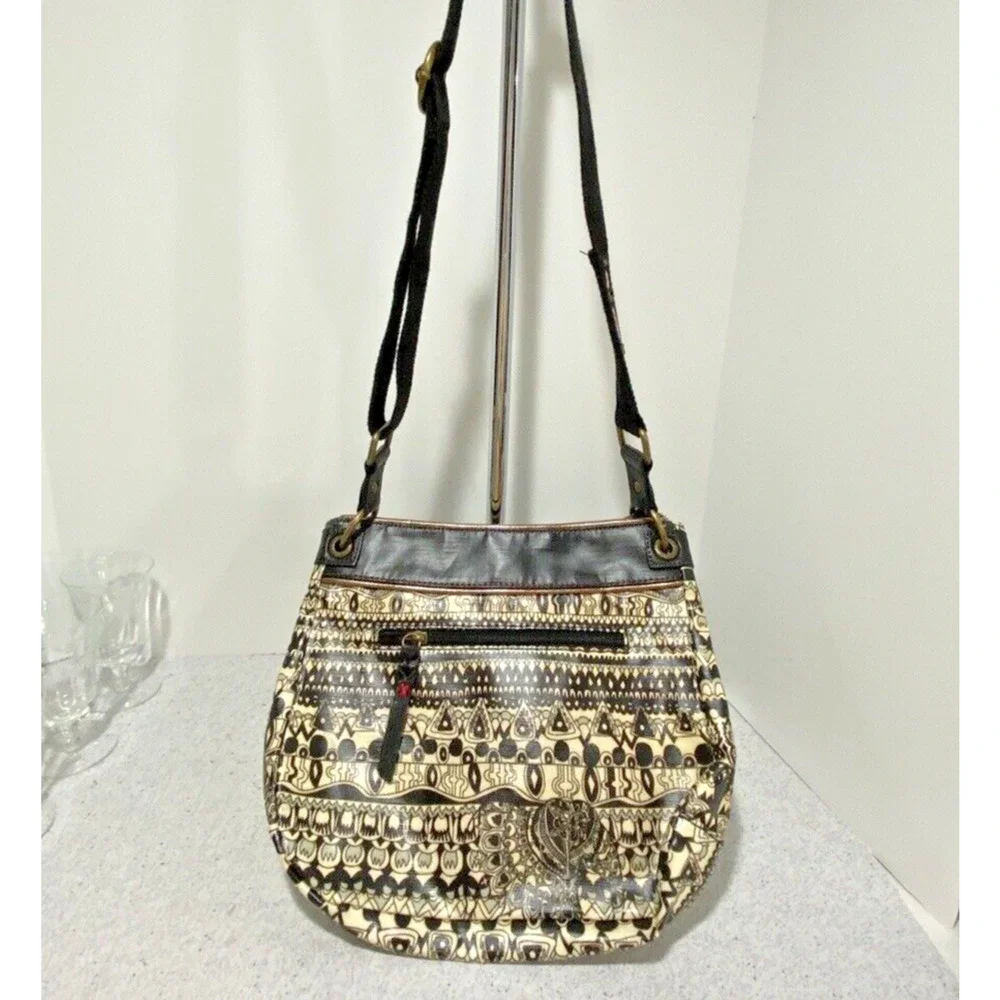 Sakroots crossbody bag shoulderbag purse adjustable woven strap Boho black cream